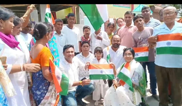 তিরঙ্গায় রঙিন আগরতলা — বিজেপির ‘হর ঘর তিরঙ্গা’ উদ্যোগে দেশপ্রেমের জোয়ার