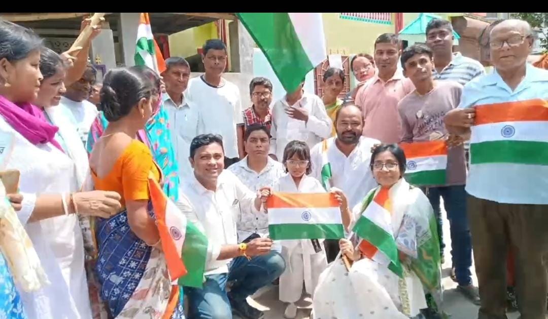 তিরঙ্গায় রঙিন আগরতলা — বিজেপির ‘হর ঘর তিরঙ্গা’ উদ্যোগে দেশপ্রেমের জোয়ার