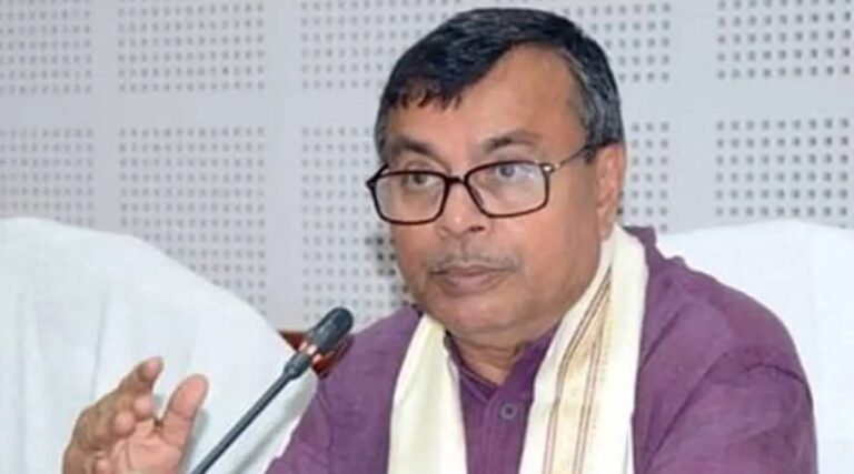 ত্রিপুরায় বিদ্যুৎ বিভ্রাট ঠেকাতে পুজোয় ছুটি বাতিল কর্মীদের