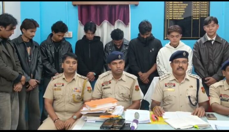 Screenshot_20251130_221516_WhatsAppBusiness