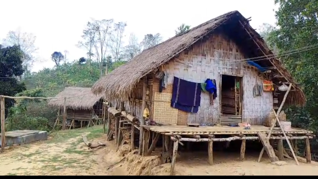 Screenshot_20260405_221544_WhatsAppBusiness